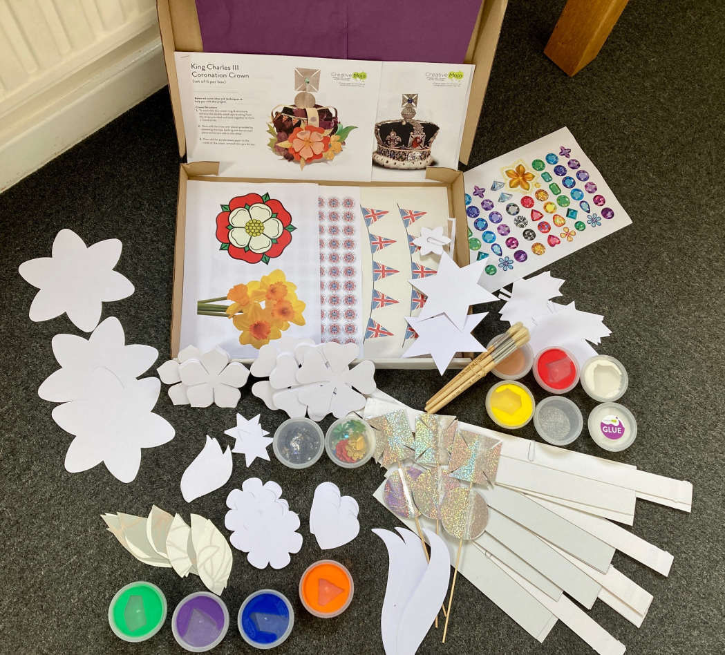 Crown-Box_1049x948_acf_cropped